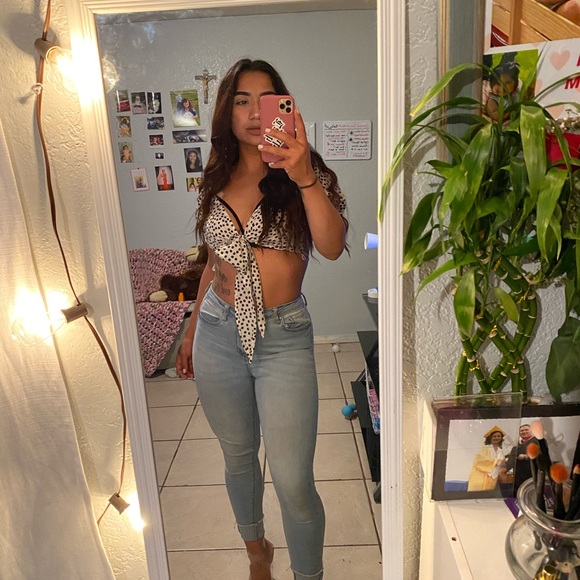 Flower wrap up crop top - Picture 6 of 7